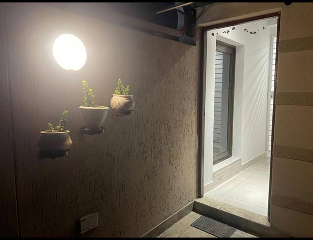 1 BEDROOM PROPERTY TO RENT IN NORTHCLIFF
